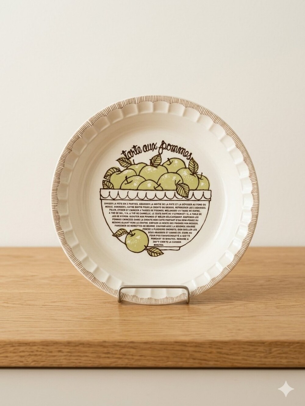 Vintage Royal China “Tarte aux Pommes” Pie Plate – French Recipe Design – USA